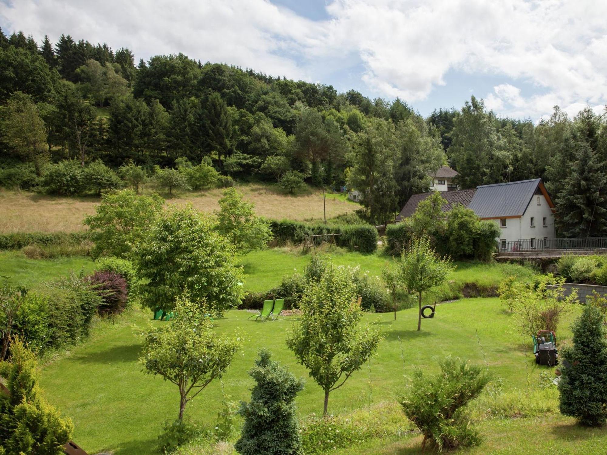 Beautiful Apartment In Merschbach With Garden Eksteriør bilde